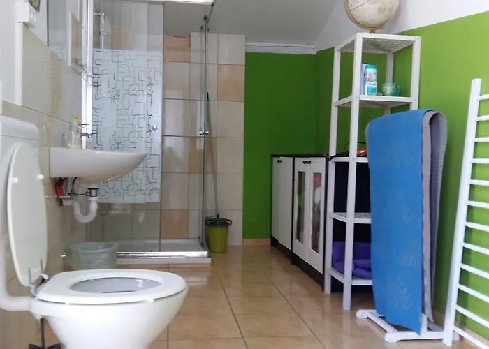 ゲストハウス Sunflower リュブリャナ