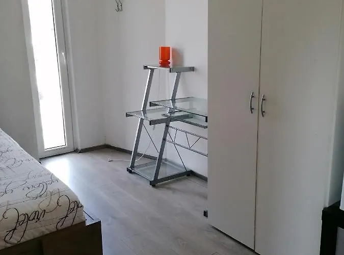 Sunflower Guest house *